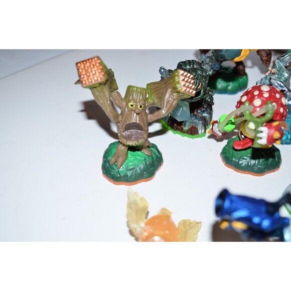 Skylanders Giants Spyro Adventure Mixed Lot figures - Picture 16 of 16